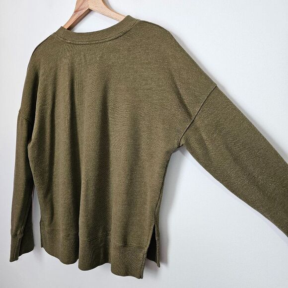 EUC TIME AND TRU OLIVE GREEB CREW NECK LIGHT PULLOVER SWEATER SIZE L - Picture 3 of 11